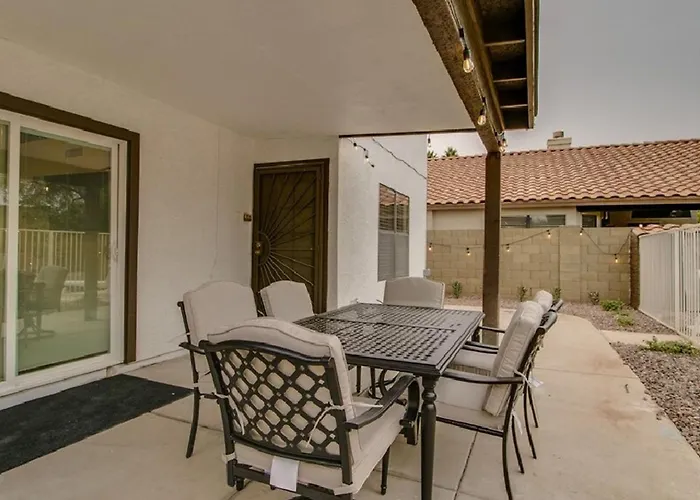 Fully Renovated Kierland Retreat Wpool 4-bdrms