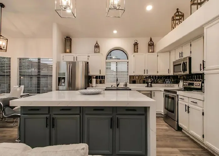 Holiday home Fully Renovated Kierland Retreat Wpool 4-bdrms Phoenix
